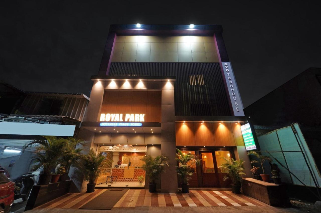 Collection O Mount Road Rich Mount Near Marina Beach Hotel Chennai Exterior photo